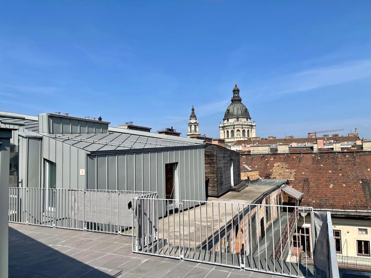 Penthouse W Private Rooftop And Free Parking Budapest Bagian luar foto